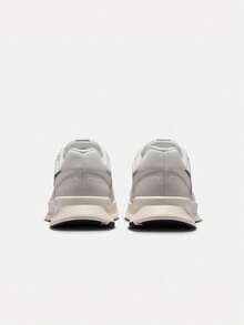Women's W NIKE RUN SWIFT 3 Running Shoes Low-Top DR2698-116 - Light Grey - View 4