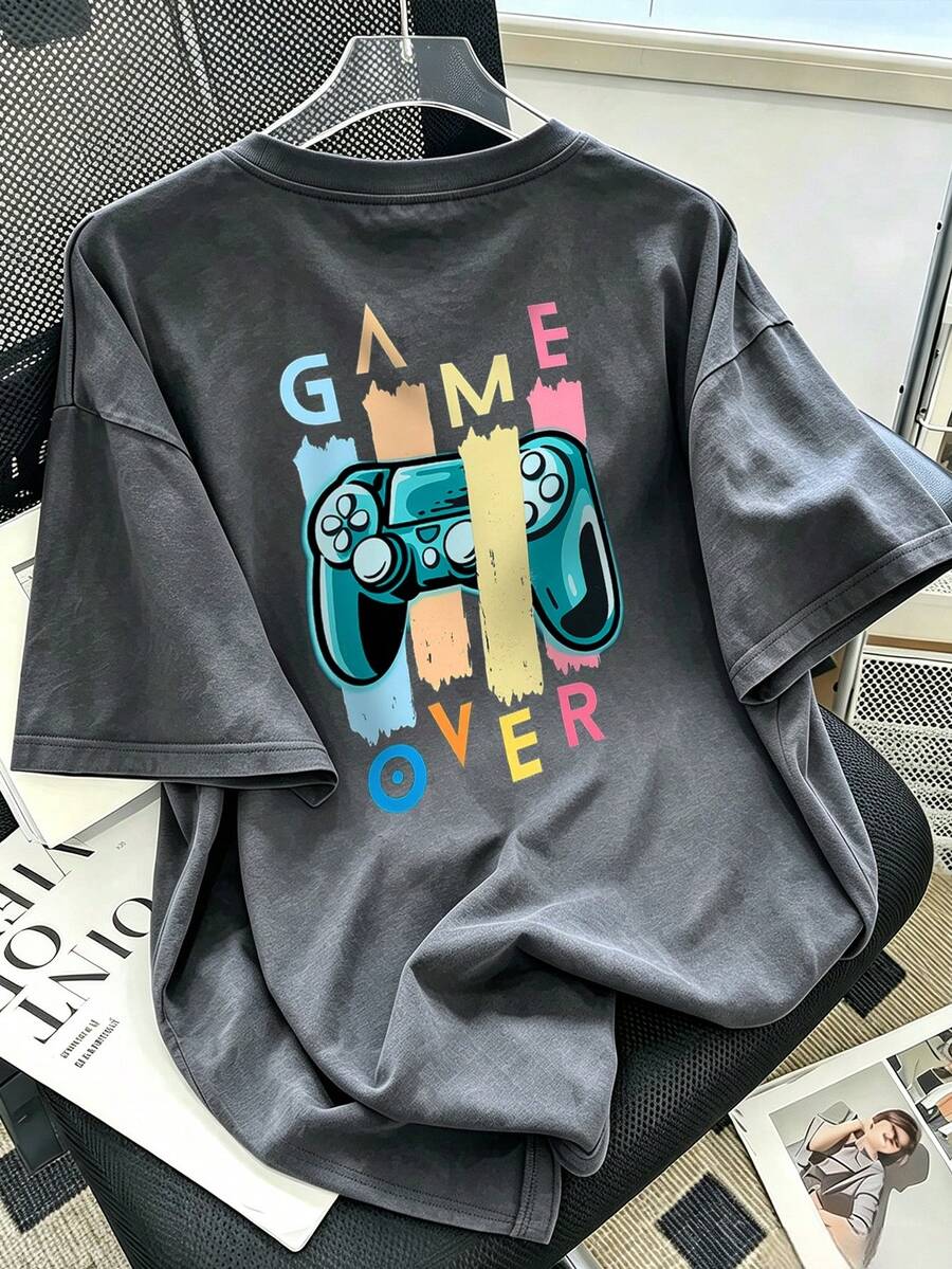 男童「Game Over」遊戲手把圖案寬鬆T恤,兒童電競街頭風夏季上衣 - 深灰色 - 查看 1