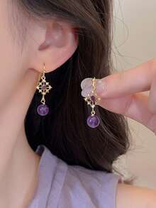 1 Pair French Vintage Hollow Geometric Purple Rhinestone Earrings Suitable For Women's Party And Ball - Purple - View 2