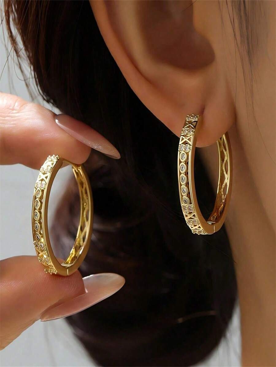 1 Pair Vintage Hollow Cross Lattice Round Hoop Earrings, Gold Plated, Mixed Round CZ Rhinestone, Snap Closure Hoop Earrings, Elegant Daily Party Jewelry - White - View 1