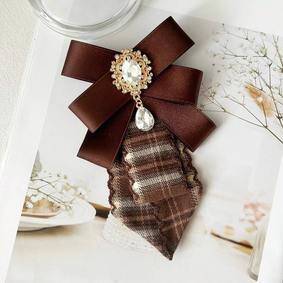 1PC Dual-Color Plaid Bowknot With Rhinestone Accent, British Style Bowknot For Men And Women, Versatile Collar Accessory, Fashionable Brooch, Commuter Outfit, Holiday Gift - Brown - View 1