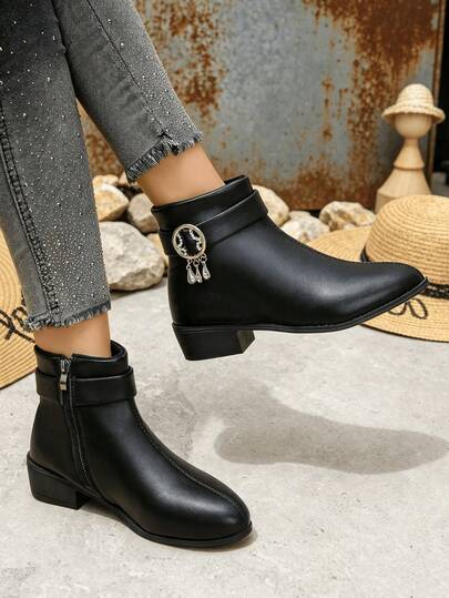 Autumn/Winter New Classic Minimalist Fashion Smooth Leather Metal Buckle Side Zipper Daily Commute Casual Round Toe Low Heel Lightweight Comfortable Non-Slip Wear-Resistant Versatile Ankle Boots