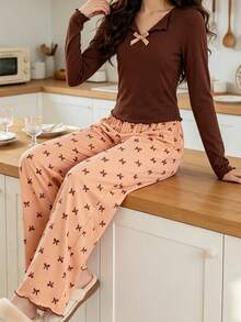 Sweet Autumn/Winter Girls Brown Bow Decor Long Sleeve Top + Bow Print Long Pants Pajama Set, Soft Fabric, Suitable For Girls Home Wear - Brown - View 1