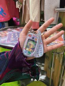 Vintage Y2K Flip Phone Photo Card Holder Keychain: Cute Cartoon Acrylic Pendant Suitable For Backpack, Korean Style Idol Photo Frame (Photo Not Included) - Multicolor - View 1