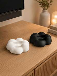 1 buah/2 buah Tempat Penyimpanan Remote Control Berbentuk Awan Hitam & Putih Organizer Penyimpanan Meja Hemat Ruang Tempat Remote TV Cocok Untuk Ruang Tamu, Kamar Tidur, Meja Kantor, dan Konsol Media - Gaya awan - View 2