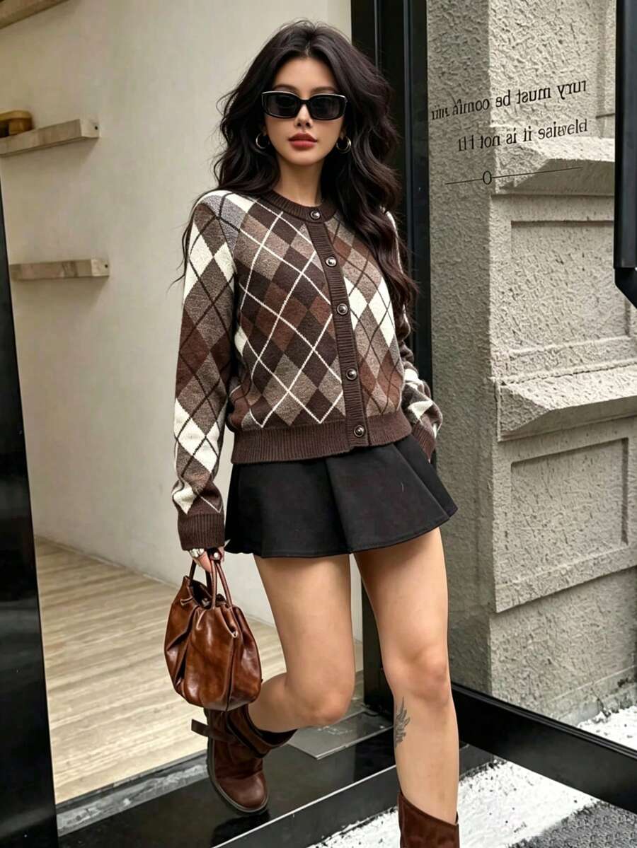 Seelio 女士菱形图案长袖单排扣休闲开衫毛衣，春秋季 - 米棕 - 查看 1