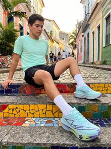 EDIXIM Lightweight Shock-Absorbing Soft Sole Road Running Shoes For Men, Summer New Mesh Breathable Jogging Sneakers For Teenagers - Light Blue - View 1