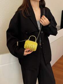 1件迷你純色壓克力不對稱造型時尚高端派對配件手拿包，單肩包，斜挎包，口紅包（女款） - 金色 - 查看 4