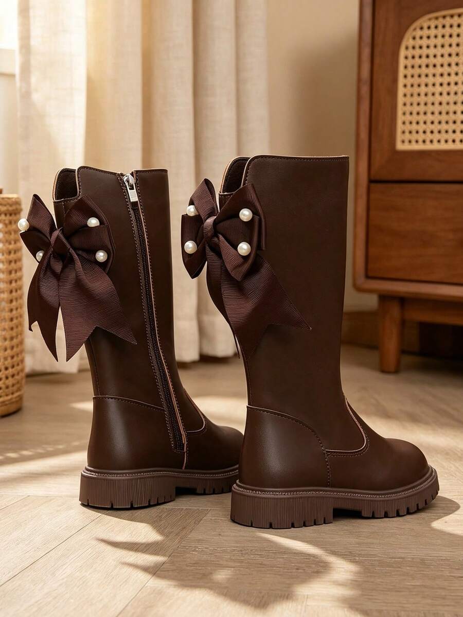 1 Pair Coffee Brown Girls' Pearl Bow High-Top Riding Boots, Soft PU Thick Sole Height-Increasing Inner Zipper Design, Fashionable Cute Princess Style Long Boots, Suitable For Daily School, Holidays, Parties, Autumn/Winter New Arrival