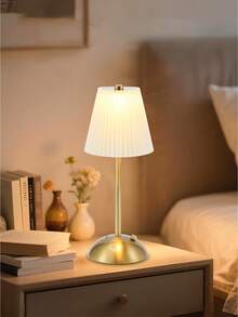1PC Fabric & Metal LED Desk Lamp, USB Rechargeable, Minimalist Design, Fabric Lampshade, Suitable For Bedroom Lighting, Retro Style Restaurant Decor Atmosphere Table Lamp, Bedroom Bedside Lamp, Bedside Lighting, Atmosphere Lighting, Modern Lighting, Minimalist Design, Metal, Decorative Lamp Night Light - Multicolor - View 5