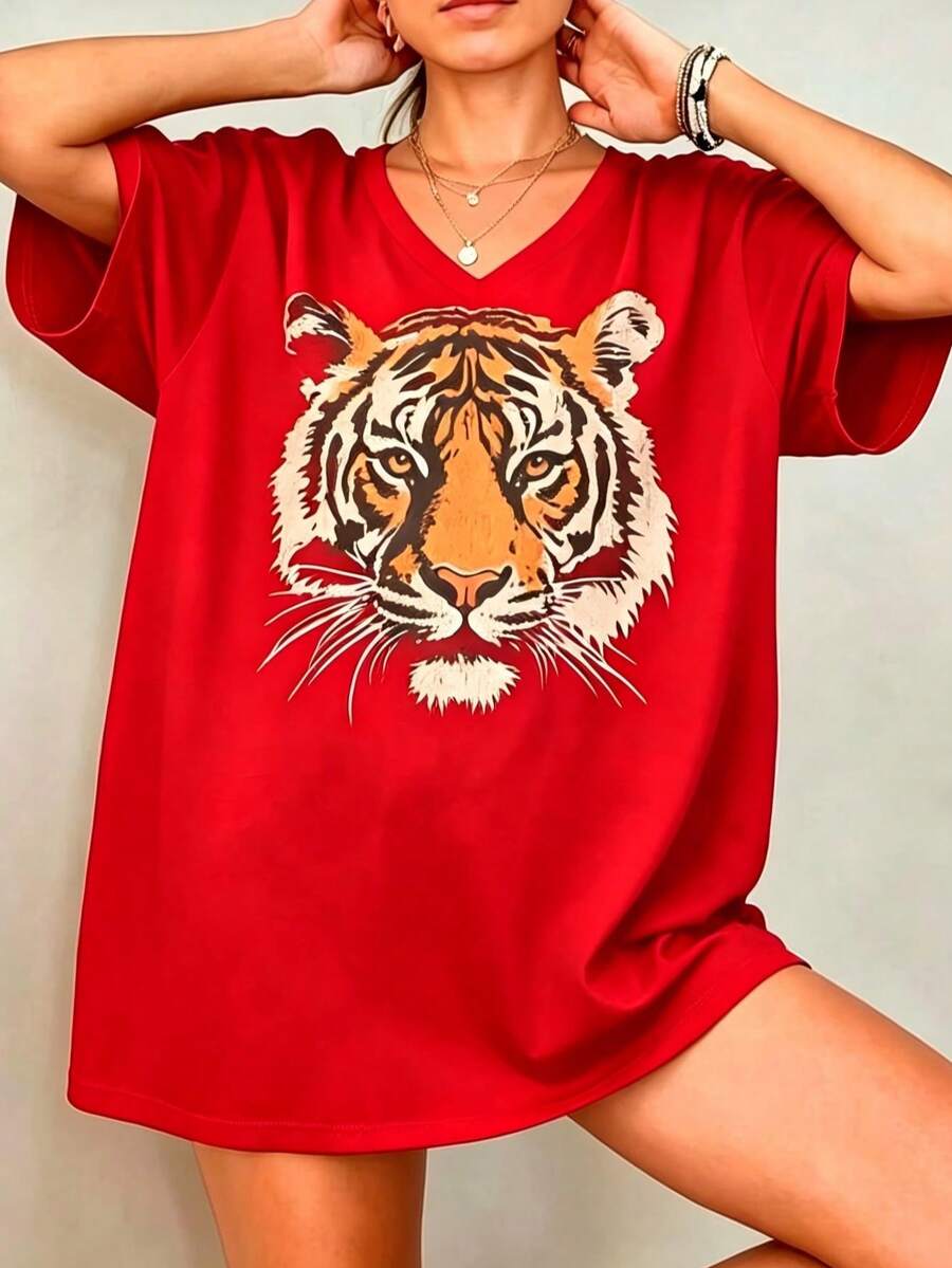 Vintage Tiger Tee - Retro Animal T-Shirt, 90s Animal Gift For Tiger Lover, Wild Cat Shirt, JungleTiger Graphic Tee220G Heavyweight1830% CottonT-Shirt - 紅色A - 查看 1
