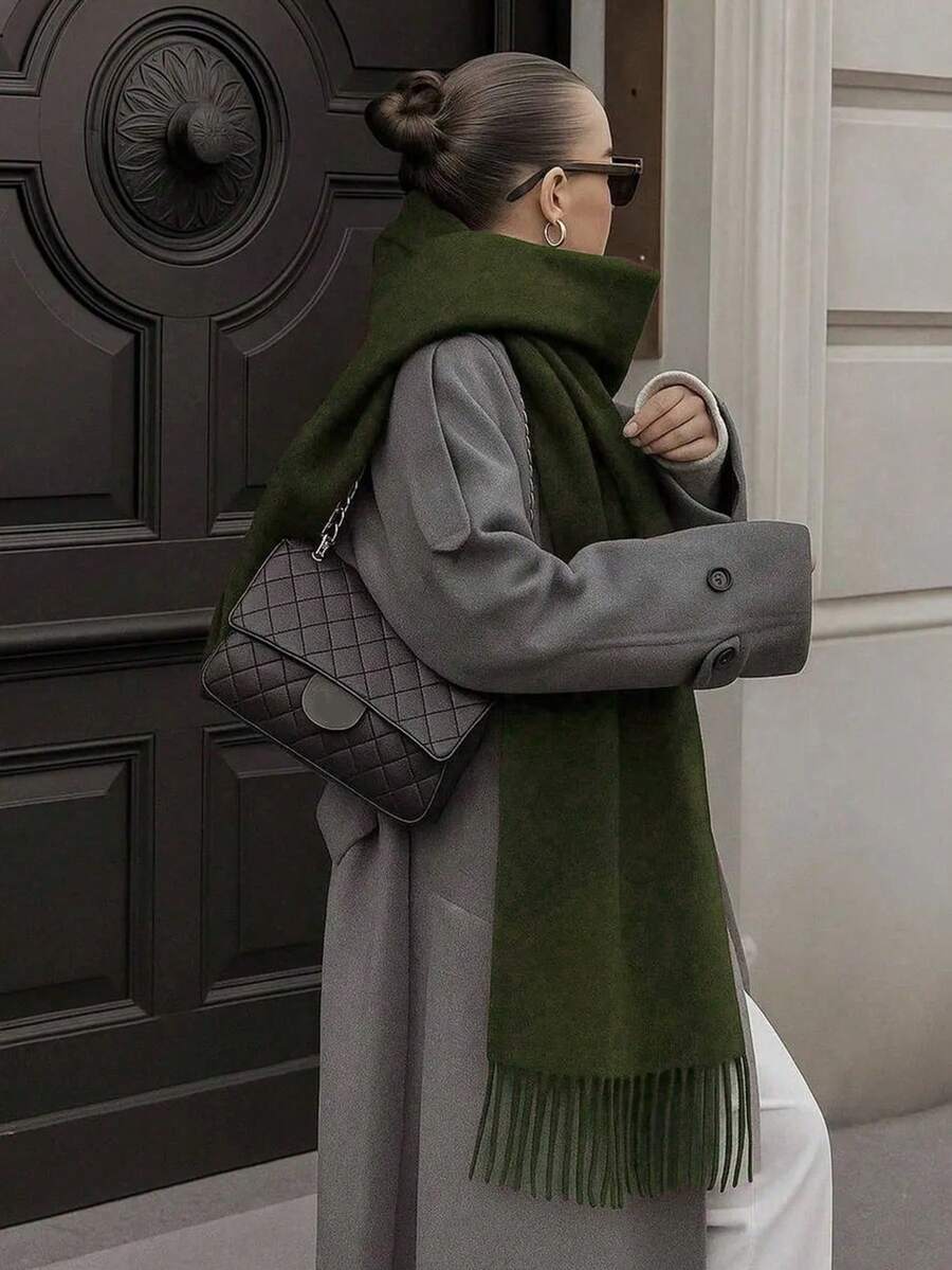 1件女款休閒純色羊絨圍巾,適合冬季早晚外出,防寒保暖 - 軍綠色 - 查看 1