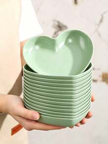 Heart-Shaped Plastic Plate, Bone Dish - Multi-Purpose Tray, Kitchen Utensils, Suitable For Home, Party, Wedding, Birthday, Festival Supplies - Green - View 5