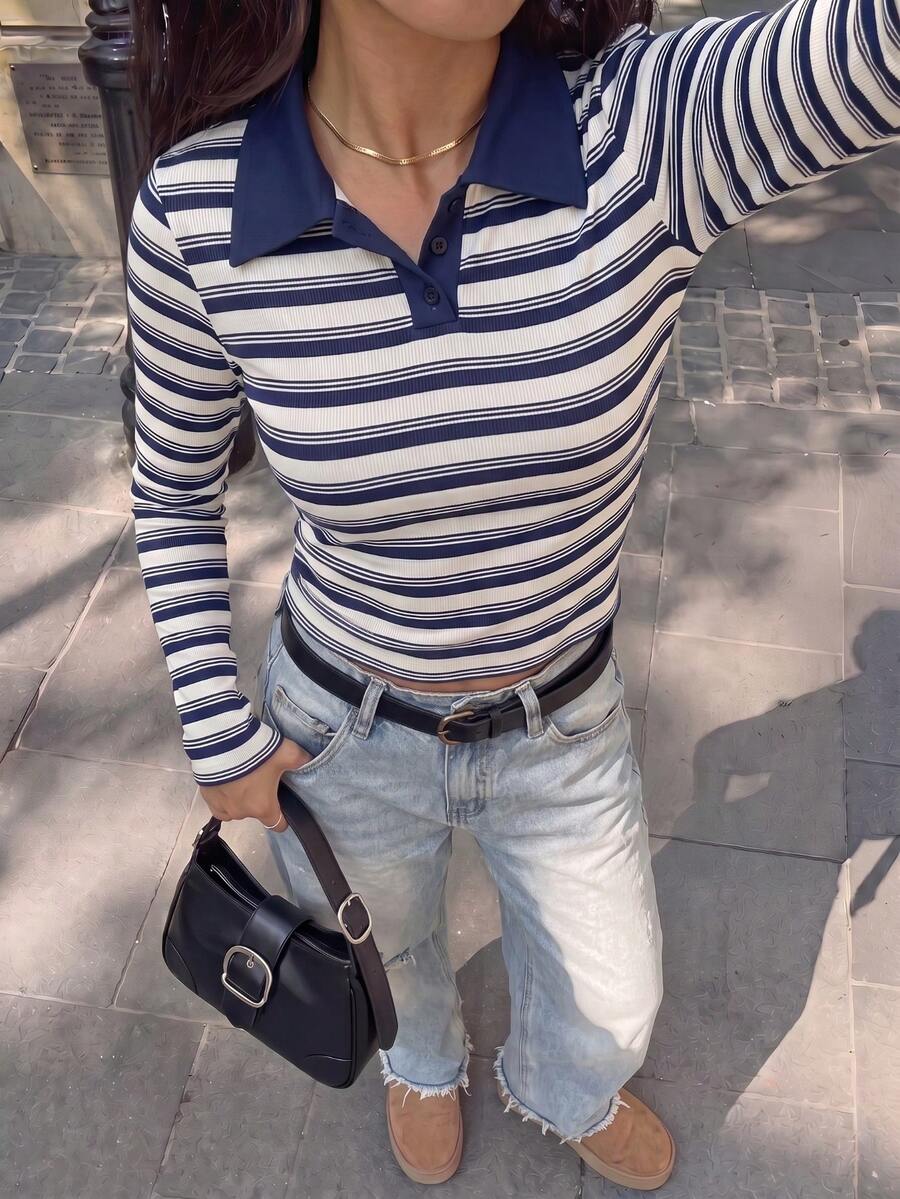 女款休閒時尚撞色 Polo 領半扣條紋修身短版長袖 T-shirt,春/秋新款 - 藍白色 - 查看 1