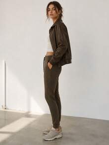 Sweatpants, Elastic Waistband With Drawstring, Mid-Rise, 2 Pockets, Tapered Leg, Basic Style - Brown - View 2