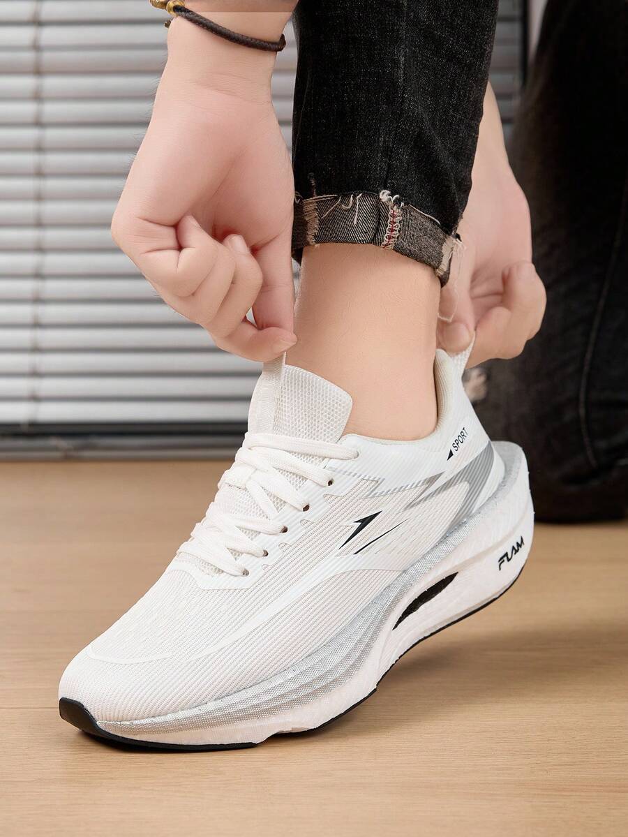 Men Mesh Panel Lace-Up Casual Sneakers, Breathable Lightweight Retro Running Shoes - White - View 1
