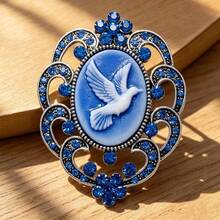 New Fashion Women's Vintage Blue Embossed Peace Dove Brooch, Luxury High-End Rhinestone Animal Pin, Unique Niche Design Suit Coat Dress Accessory Corsage - Silver - View 5
