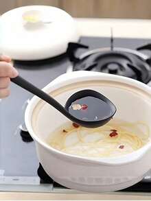 1 buah Sendok Sup Silikon Tahan Panas, Peralatan Dapur Anti Lengket, Desain Ergonomis Gagang Panjang, Sendok Sup Multifungsi, Cocok untuk Memasak dan Menyajikan Sup, Semur, Saus Cabai, Kuah Daging, Saus, Aman untuk Mesin Pencuci Piring - View 4