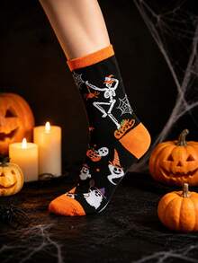 Halloween 4 Pairs Novelty Crew Socks Spooky Ghost Dancing Skeleton Pumpkin Graphic Mid Length Holiday Party Dress Up Socks - Multicolor - View 7