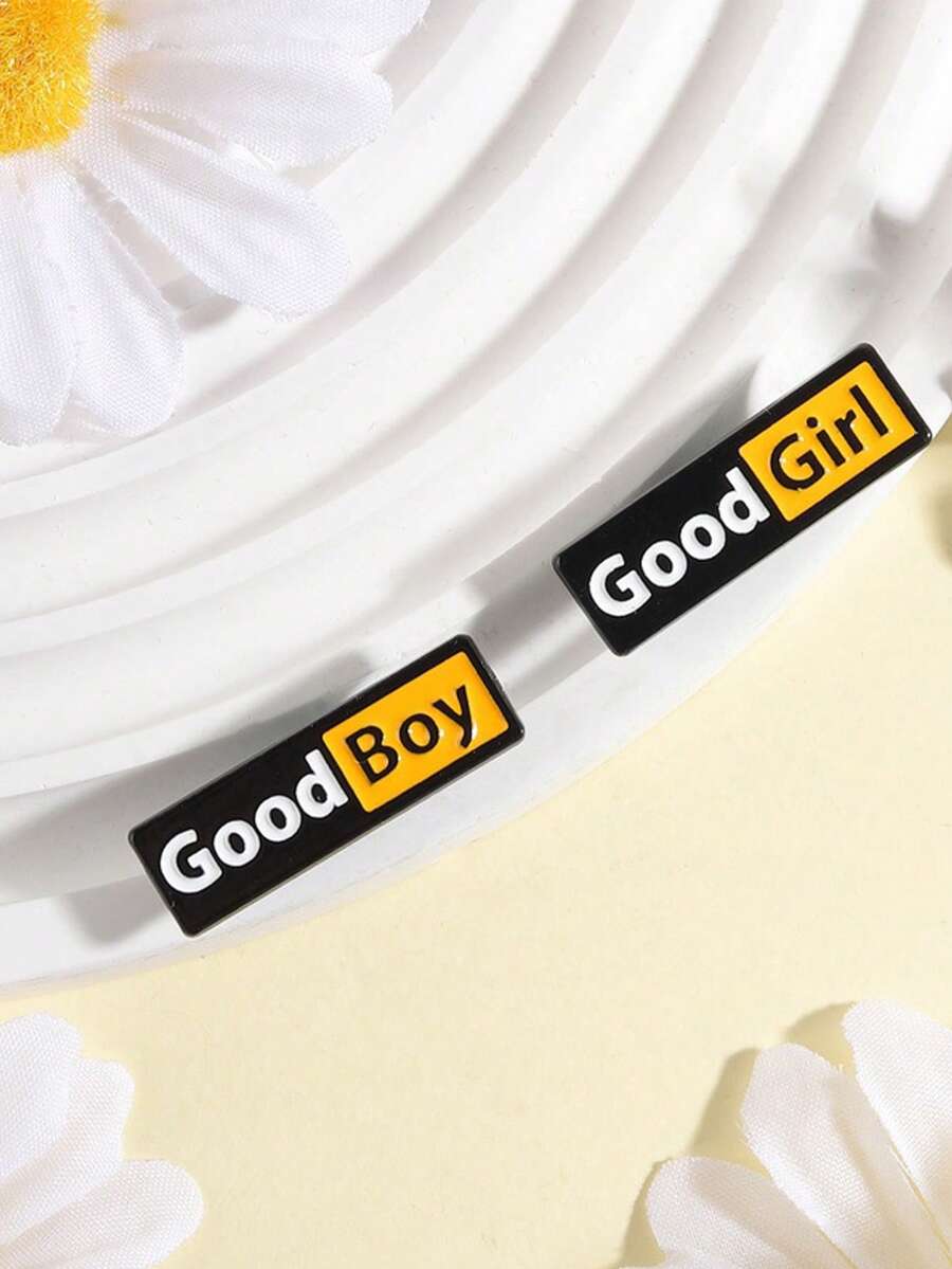 Bros Huruf Inggris Minimalis untuk Anak Laki-Laki Baik dan Perempuan, Pin Enamel Logam Persegi Panjang yang Dipersonalisasi, Aksesori - MultiWarna - View 1