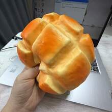 1個特大號高品質慢回彈柔軟麵包菠蘿包壓力緩解玩具惡搞裝飾獨特生日禮物 - 彩色 - 查看 4