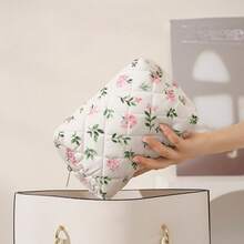 New Girl's Floral Quilted Makeup Bag, Portable Travel Skincare Toiletry Bag, Minimalist Large Capacity Soft Storage Bag - Storage Bag - View 9
