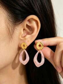 Gold-Tone Hammered Metal Earrings, Transparent Hollow Water Drop Resin Earrings For Women, Blue & Pink Two-Color Vacation Style Long Dangle Earrings - Geometric Earrings - View 4