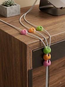 3pcs Random Color Cable Clips, Desktop Cable Organizer, Used For Organizing Office Cables, Convenient Cable Management. Multi-Functional PP Material Desktop And Car Cable Organizer, Also Suitable For Storing Power Banks. - Multiple Colors Available - View 1