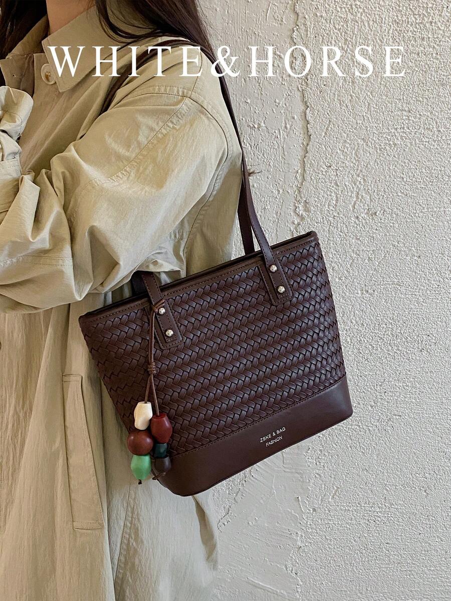 Woven Texture Versatile Shoulder Bag Women's 2026 Artistic Tote Bag Fashion Commute Handbag With Pendant