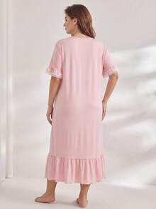Elegant Plus Size Long Nightgown With Ruffle Hem, Floral Lace Patchwork, Bow V-Neck Design, Comfortable Casual Loose Breathable Sleepwear, Suitable For All Seasons - Pink - View 3