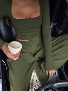 Women's Solid Color Square Neck Long Sleeve Cropped Top, Elastic Slim Fit Tight Knit, Basic T-Shirt For Outings - Green - View 3