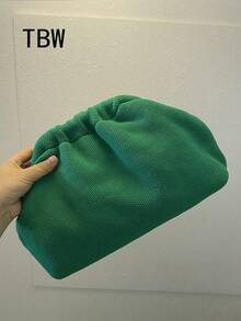 Women's Knitted Clutch Bag, Green, Large Capacity, Classic Retro Clasp Closure, Vacation Travel Style - Green - View 1