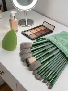 14pcs Makeup Brush Set, Includes 13 Individual Makeup Brushes, Suitable For Blush, Liquid Lipstick, Eyebrow Pencil, Lip Gloss, Concealer, Eyeshadow, Highlighter, Contour, Foundation And Base, Perfect Gift For Girls. - Green - View 4