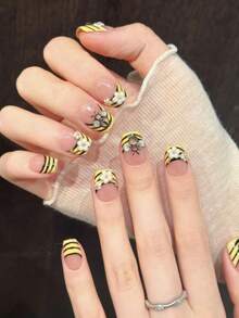 10pcs Long Square Handmade Press-On Nails, Party & Daily Wear, Yellow Nails, 3D Bee Press-On Nails, Fresh White Flower & Yellow-Black Striped Playful Handmade Fake Nail Tips, Easy To Wear, Suitable For Girls & Women Holiday Party & Daily Wear - Yellow - View 3
