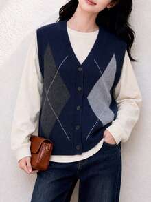 Women's New Vintage Argyle Knit V-Neck Sweater Vest With Buttons, Regular Length, Suitable For Layering In Autumn/Winter - Navy Blue - View 3