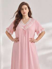 Elegant Plus Size Long Nightgown With Ruffle Hem, Floral Lace Patchwork, Bow V-Neck Design, Comfortable Casual Loose Breathable Sleepwear, Suitable For All Seasons - Pink - View 4