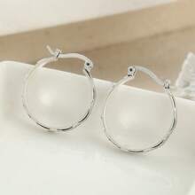 DIYCCPC Pendientes redondos minimalistas de moda para mujer, joyería versátil para orejas, adecuados para uso diario casual y reuniones, perfectos para regalar - Plateado - Ver 7