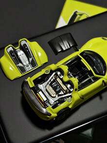 1:64 Hobby TH Porsche 918 Spyder Officially Licensed Zinc Alloy Die-Cast Car Model, Detachable Carbon Fiber Rear Cover, Fine Paint Finish, Highly Detailed Interior, Sturdy Construction, Halloween Christmas Birthday Gift - Multicolor - View 5