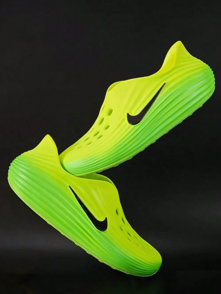 Nike ReactX Rejuven8 Green Strike Stylish And Versatile Slip-On Clogs, Unisex, Green HV5060-300 - Green - View 1