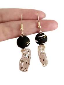 1 Pair Cool Polka Dot Transparent Heart Pendant Earrings, Black Round Top Decor, Women's Jewelry, Suitable For Party, Street Style And Daily Wear - Yellow Gold - View 5
