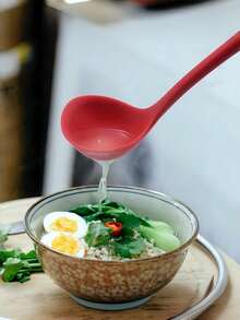 1 buah Sendok Sup Silikon Tahan Panas, Peralatan Dapur Anti Lengket, Desain Ergonomis Gagang Panjang, Sendok Sup Multifungsi, Cocok untuk Memasak dan Menyajikan Sup, Semur, Saus Cabai, Kuah Daging, Saus, Aman untuk Mesin Pencuci Piring - View 8