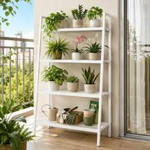 Estante para Plantas em Formato de Escada Quatro Níveis Cor Branco Cremoso, Aço Carbono Reforçado com Pintura Anti-ferrugem, Dimensões 60*35*150cm, Base Ampla Antiderramamento para Varandas e Jardins - EstantePlantas-4AndaresEscada-Branco - Visão 3