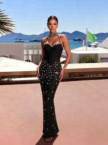 Elegant Halter Neck Handmade Rhinestone Embellished Long Fitted Bandage Party Dress - Black - View 3