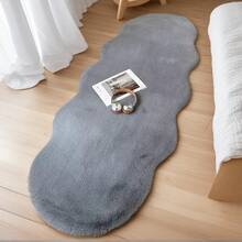1pc Asymmetrical Wavy Faux Rabbit Fur Long Strip Rug, Thick Soft Sound-Absorbing Non-Slip Bedside Carpet, Washable Noise-Reducing Floor Mat For Bedroom, Window, Sofa Home Decor - Irregularly Shaped Carpet - View 15