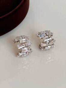 1 Pair Elegant Luxury Cubic Zirconia C-Shaped Decorative Stud Earrings Suitable For Women's Daily Wear And Gatherings - Silver - View 2