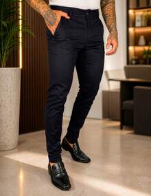 Calça Alfaiataria Sarja Masculina Bom Caimento Homens basicos minimalistas classicos lançamento 2026 fabricante fornecedr - Preto - Visão 1