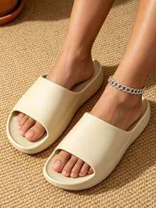 Unisex Minimalist Slippers, Solid Color Soft EVA Slippers, Quick-Drying Bathroom & Pool Shoes, Couple Casual Indoor & Outdoor Slippers - Khaki - View 3