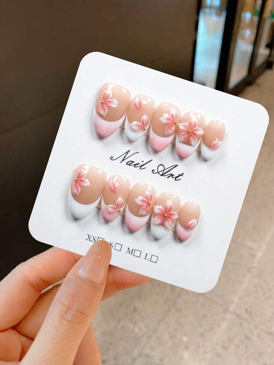 YINZIJIA 10片裝 手作法式花卉漸層短杏仁形純手工美甲貼片套組,適合追求個性與獨特日常風格的女孩,微小差異即獨特,附1個美甲锉條與1片果凍膠 - 紅色 - 查看 1