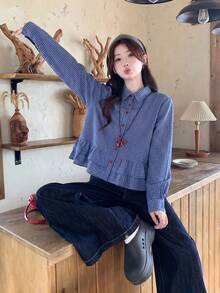 Blus Wanita Motif Kotak-kotak Gaya Korea dengan Kancing dan Hiasan Rumbai - Biru - View 10