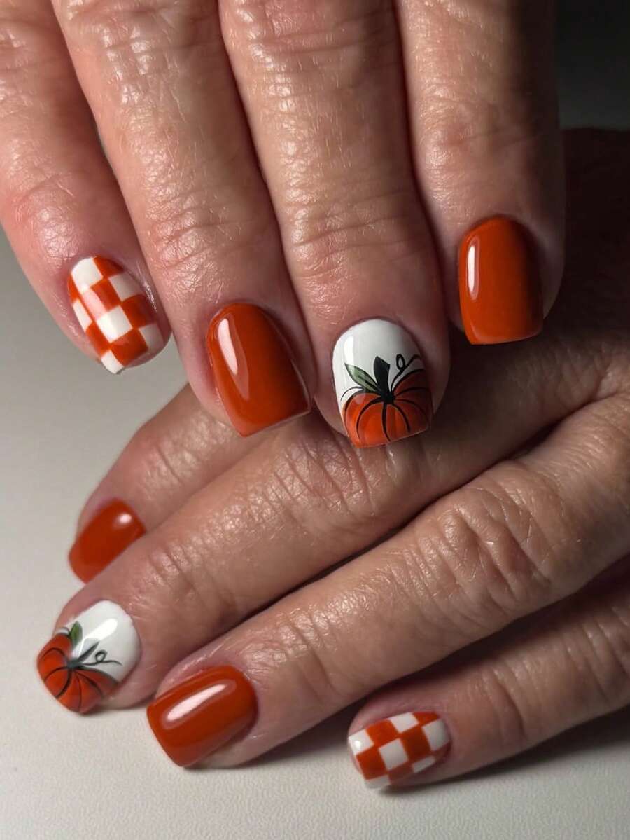 24 Peças Unhas Postiças Quadradas Fofas Vermelhas Curtas com Estampa de Abóbora e Grade, Unhas para o Dia de Ação de Graças - Multicolorido - Visão 1
